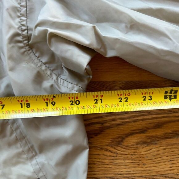 Vintage Columbia Sportswear Hooded Windbreaker Rain Jacket   Women's Size Small - Picture 7 of 9